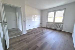 Frisch renoviert. Frisch verliebt. / Freshly renovated. Falling in love all over again. – Glückaufstraße 11, 47166 Alt-Hamborn, Duisburg – Vorschaubild 3