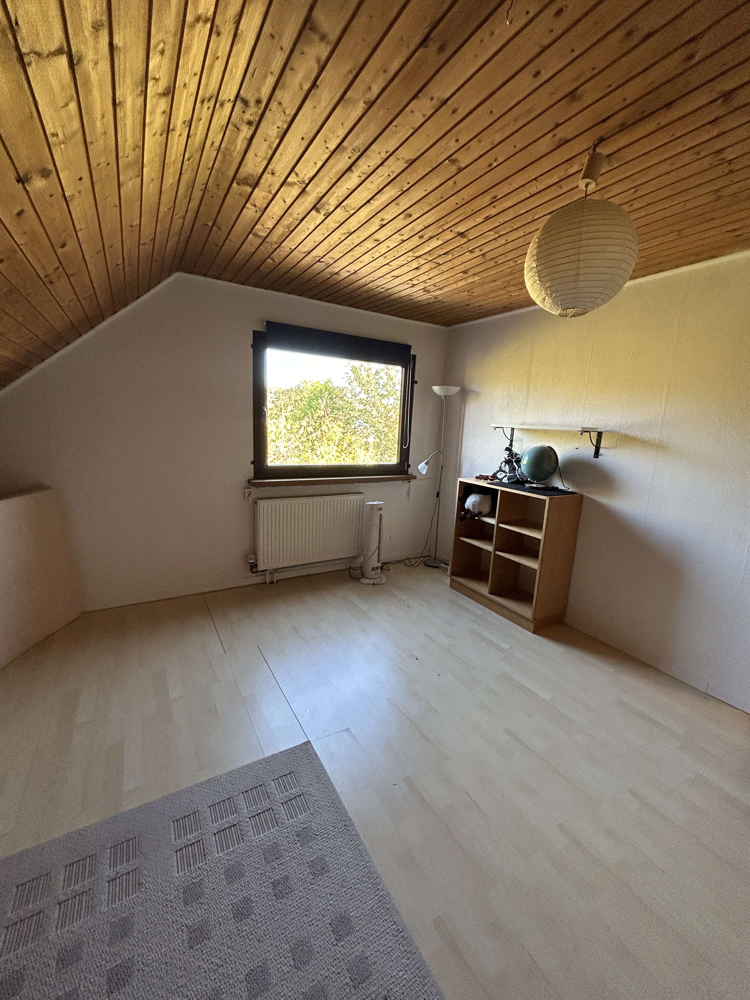 Immobilie in Adelschlag - Leben, Arbeiten und Entspannen - EFH mit großem Garten in Pietenfeld - Bild 12