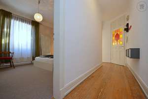 Property thumbnail 10