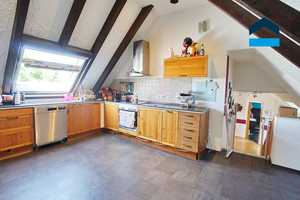 Property thumbnail 10