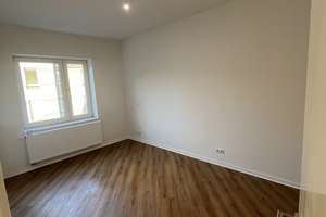 Stilvoll modernisiert: 2-Zimmer-Wohnung in Düsseldorf Flingern – Degerstraße 35, 40235 Flingern Nord, Düsseldorf – Vorschaubild 2