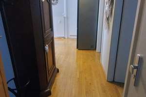 3-Zimmer-Wohnung mit Terrasse und Gartenanteil in München-Moosach – Höchstädter Weg 6, 80997 Moosach-Bahnhof, München – Vorschaubild 2