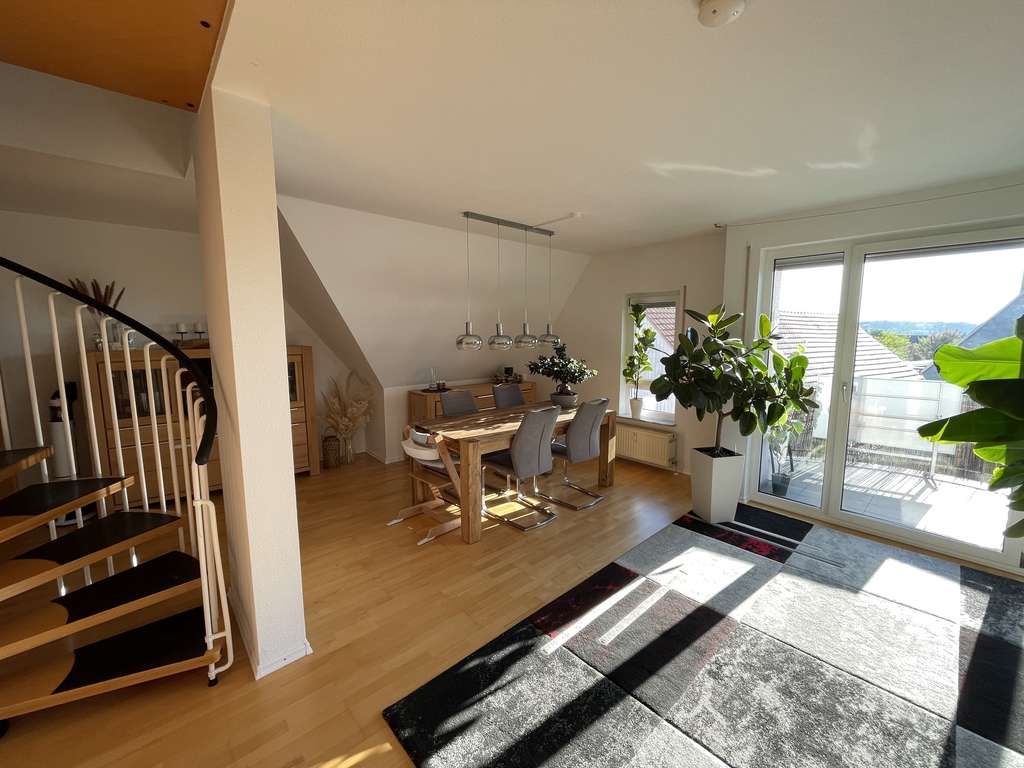 Immobilie in Börtlingen - Traumsicht, provisionsfrei, 4,5-Maisonette-Wohnung - Bild 3
