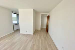 Provisionsfrei - Vollständig renovierte 1,5-Zimmer-Wohnung mit Einbauküche – Gustav-Mahler-Weg 13, 85598 Vaterstetten – Vorschaubild 7