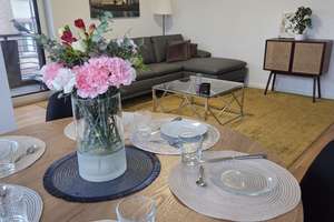 Frankfurt Ostend / Stilvoll möblierte 2-Zimmer Wohnung genüber der EZB /Stylishly Furnished 2-Room A – Die vollständige Adresse der Immobilie erhältst du vom Anbieter., 60314 Ostend, Frankfurt am Main – Vorschaubild 9
