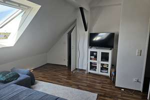 gemütliche 1-Zimmer-Wohnung im Dachgeschoss – 40470 Mörsenbroich, Düsseldorf – Vorschaubild 4