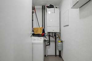 Erholung im Grünen – Liebevoll modernisiertes Wochenendhaus in Karlsruhe-Durlach – Die vollständige Adresse der Immobilie erhältst du vom Anbieter., 76227 Durlach, Karlsruhe – Vorschaubild 9