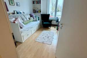 Elegante 3-Zimmer-Wohnung mit Balkon im 1. OG in TOP Wohnlage, Saarbrücken Rotenbühl, Küche – Auf der Schlecht 9, 66123 St. Johann, Saarbrücken – Vorschaubild 11