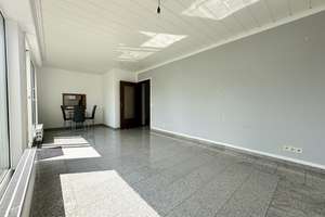 ***SONNIGE 4-Zimmer DG-WOHNUNG MIT RIESIEGEM BALKON & PANORAMABLICK!***Garage inklusive*** – Bankstraße 2a, 41199 Odenkirchen-Mitte, Mönchengladbach – Vorschaubild 15