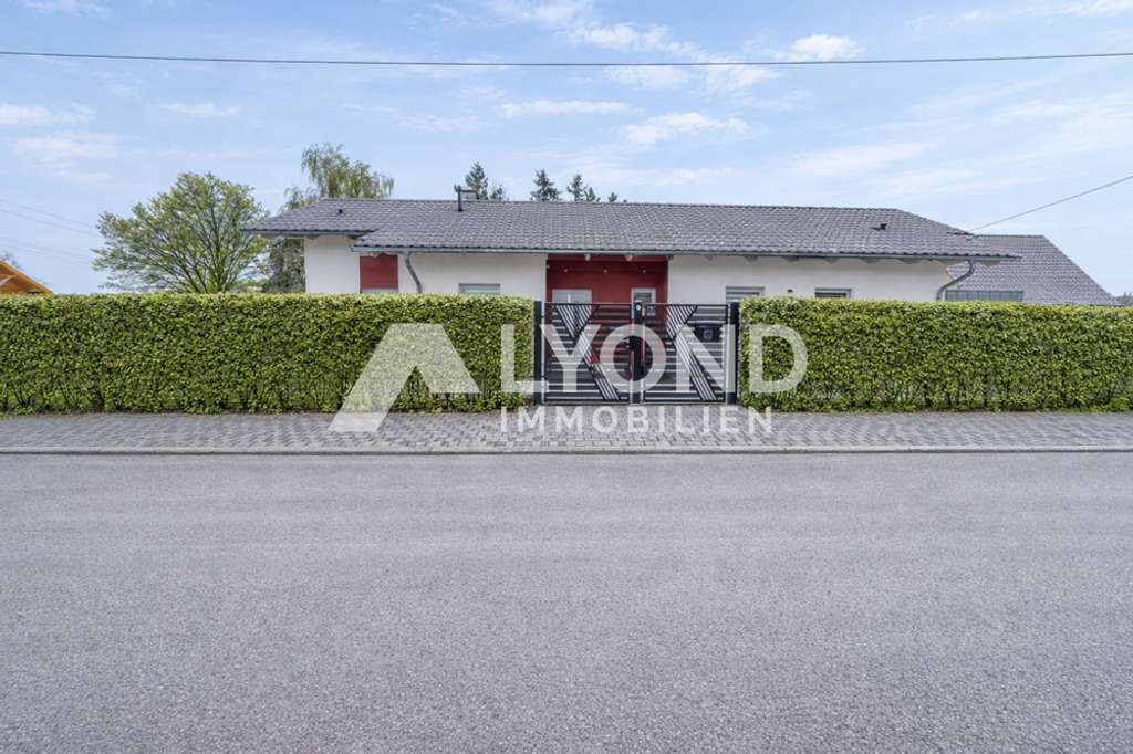 Immobilie in Niedere Börde - Exklusives Wohnhaus im Bungalowstil - Bild 0