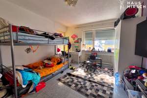 Wohnen &amp; Wohlfühlen – großzügiges Haus mit viel Raum für Ideen – Die vollständige Adresse der Immobilie erhältst du vom Anbieter., 75038 Oberderdingen – Vorschaubild 3