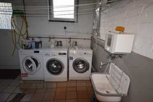 Tolle 2-Raumwohnung mit einer Einbauküche! – Duisburg – Vorschaubild 12