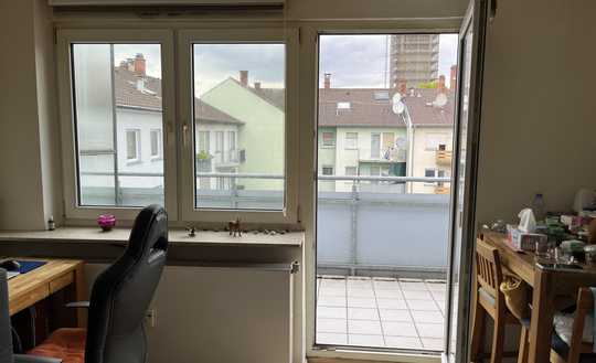 Attraktive 1-Zimmer-Wohnung mit Balkon im Herzen von Mannheim - von privat