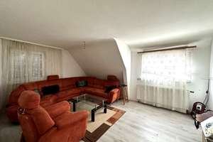 Großes Einfamilienhaus mit 4 Schlafzimmern, Balkon, Terrasse, Garten und Garage – Die vollständige Adresse der Immobilie erhältst du vom Anbieter., 78713 Schramberg – Vorschaubild 9
