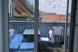 großzügige 4-Raum-Maisonette-Wohnung mit Balkon und Einbauküche in Nürnberg – Kopernikusplatz 38, 90459 Galgenhof, Nürnberg – Vorschaubild 3