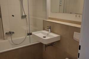 Helle und freundliche  2,5-Zi.-Wohnung Nähe MHH und Hannover Rück  (Karl-Wiechert-Allee) – Die vollständige Adresse der Immobilie erhältst du vom Anbieter., 30627 Groß-Buchholz, Hannover – Vorschaubild 3