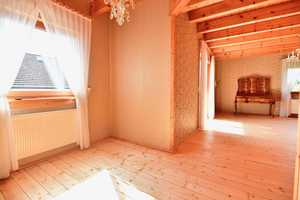 Holz-Landhaus mit großem Grundstück direkt am Wald – Vulkaneifel (Kreis) – Vorschaubild 5