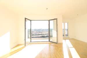 Helle 3-Zimmer-Wohnung mit Balkon und Aussicht in Dresden – Flößerstraße - Frei ab 01.10.2026 – Flößerstraße 8, 1139 Mickten, Dresden – Vorschaubild 3