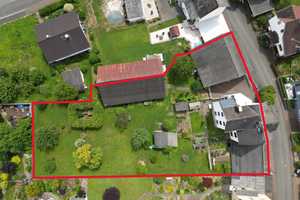 2-Familienhaus (eine Whg. vermietet) mit Werkstatt und 8 Garagen auf Traumgrundstück – Limburg-Weilburg (Kreis) – Vorschaubild 4