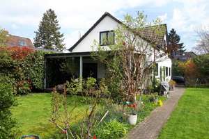 Saniertes Einfamilienhaus in einem Gartenparadies – Die vollständige Adresse der Immobilie erhältst du vom Anbieter., 22457 Schnelsen, Hamburg – Vorschaubild 6