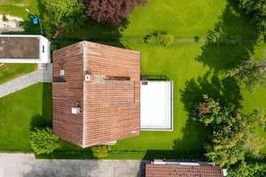 Gepflegtes Einfamilienhaus mit großzügigem Garten - inklusive Baugrundstück in Zell u. Aichelberg! – Die vollständige Adresse der Immobilie erhältst du vom Anbieter., 73119 Zell unter Aichelberg – Vorschaubild 1