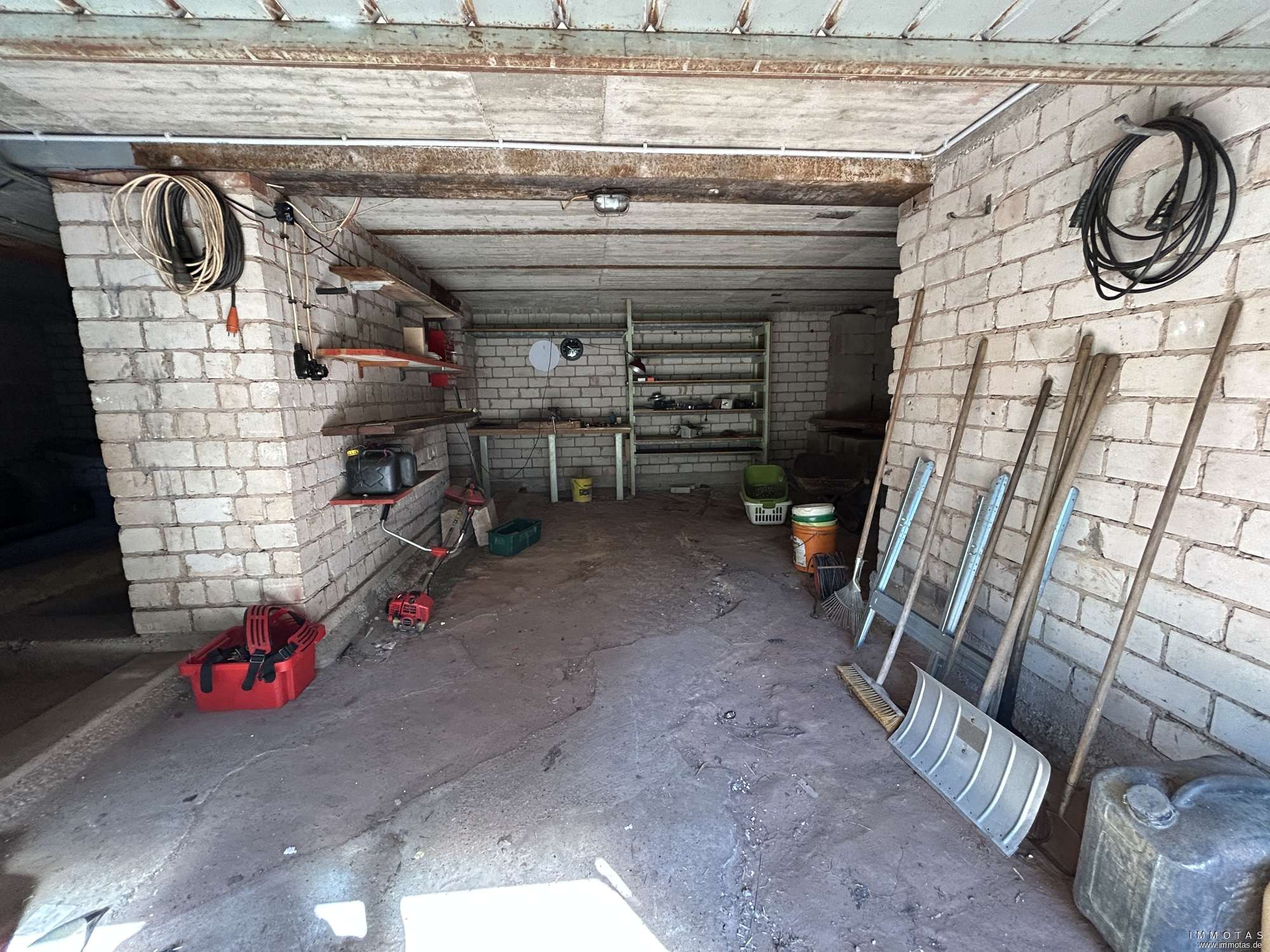 Immobilie in Erlenbach bei Dahn - Sanierungsobjekt in Erlenbach mit einzigartigem Blick auf Burg Berwartstein - Bild 0