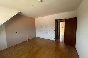 Großzügige Dachgeschosswohnung in Essen-Altendorf mit Garage! – Die vollständige Adresse der Immobilie erhältst du vom Anbieter., 45143 Altendorf, Essen – Vorschaubild 12