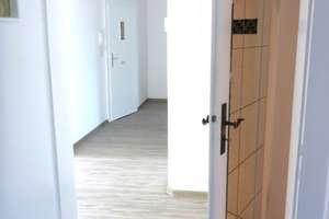 Frisch renovierte helle Loggia-Wohnung in ruhigem Wohngebiet von Vahrenwald – Apenrader Str. 8, 30165 Vahrenwald, Hannover – Vorschaubild 14