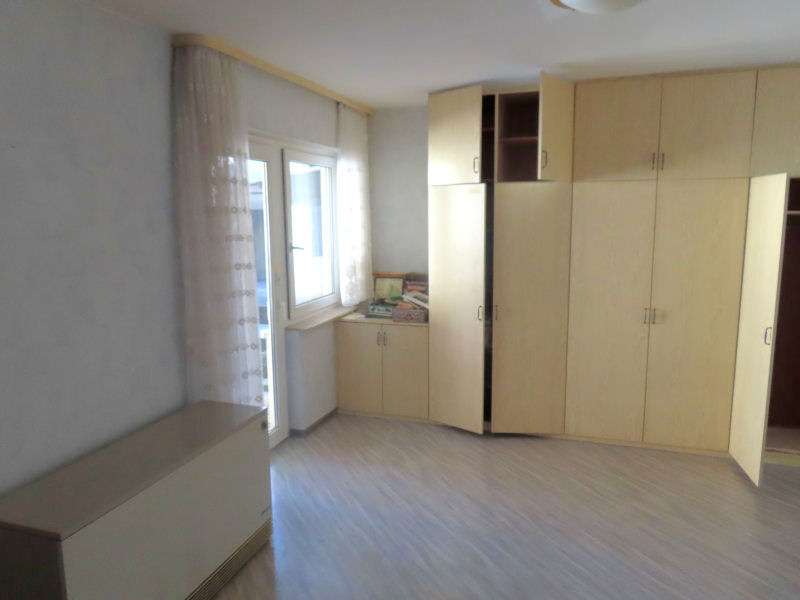 Immobilie in Eggenstein-Leopoldshafen - Zweifamilienhaus mit Nebengebäude und Garten in Eggenstein-Leopoldshafen - Bild 6