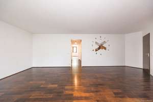 Bogenhausen: 2-Zimmer-Erdgeschosswohnung mit Wintergarten, privater Grünfläche & TG-Stellplatz! – Die vollständige Adresse der Immobilie erhältst du vom Anbieter., 81929 Englschalking, München – Vorschaubild 12