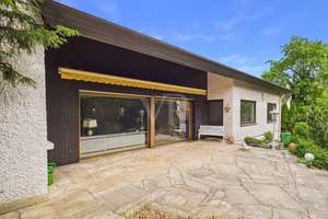 Repräsentative Unternehmer-Villa mit DG-ELW und Atelier in hervorragender und ruhiger Wohnlage – Die vollständige Adresse der Immobilie erhältst du vom Anbieter., 85051 Süd, Ingolstadt – Vorschaubild 3