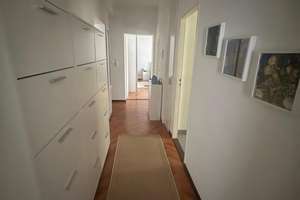 2,5-Zimmer Wohnung mit Balkon in Berlin-Steglitz
