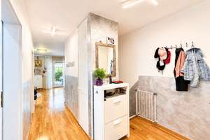 Moderne 2,5-Zimmer-Maisonettewohnung mit traumhaftem Garten in München-Feldmoching/Hasenbergl – Die vollständige Adresse der Immobilie erhältst du vom Anbieter., 80935 Lerchenau-Ost, München – Vorschaubild 7