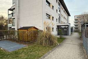 Provisionsfrei* Attraktive 4-Zimmer-Erdgeschosswohnung mit Terrasse – Die vollständige Adresse der Immobilie erhältst du vom Anbieter., 70499 Giebel, Stuttgart – Vorschaubild 1