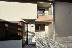 Erstbezug nach Sanierung – Charmantes Reihenhaus mit Garage in Niederstetten – Rebenweg 20, 97996 Niederstetten – Vorschaubild 3