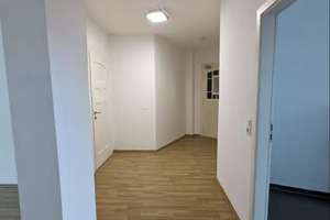  2-Zimmer, Küche, Balkon & Bad mit Wanne & Fenster  – Holzhäuser Straße 63, 4299 Stötteritz, Leipzig – Vorschaubild 7