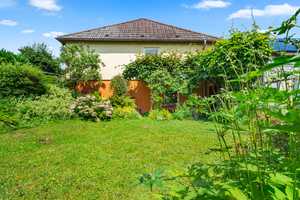 Einfamilienhaus mit vermieteter Einliegerwohnung auf tollem Grundstück in Wiesloch-Baiertal – Rhein-Neckar-Kreis – Vorschaubild 1