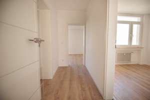 Erstbezug nach Sanierung: Viereinhalbzimmer-Wohnung  in Bad Homburg – Die vollständige Adresse der Immobilie erhältst du vom Anbieter., 61352 Bad Homburg vor der Höhe – Vorschaubild 19