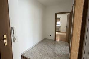 Helle 4-Zimmer-Wohnung in Bad Kissingen/Reiterswiesen – Kissinger Straße 41, 97688 Bad Kissingen – Vorschaubild 3