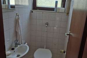 Tolles Freistehendes Einfamilienhaus mit Garten – Alte Friedrichstraße 2, 76149 Neureut, Karlsruhe – Vorschaubild 4