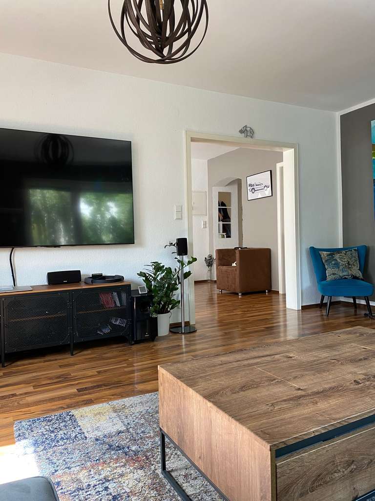 Immobilie in Nauheim - Saniertes Mehrfamilienhaus (voll vermietet) in ruhiger, zentraler Lage von Nauheim - Bild 2