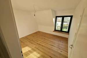 Erstbezug nach Sanierung: Charmantes 5-Zimmer Haus in Leinfelden-Echterdingen