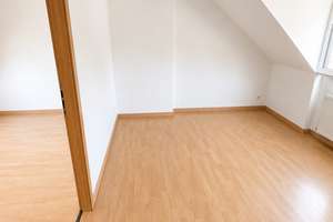 Ab 1. Juli verfügbar | 2 Zimmer | Duschbad | Einbauküche – Die vollständige Adresse der Immobilie erhältst du vom Anbieter., 28217 Westend, Bremen – Vorschaubild 3