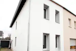Komplett saniertes Einfamilienhaus in ruhiger Wohnlage 300 m zum Stadtzentrum in Bad Hönningen – Neuwied (Kreis) – Vorschaubild 2