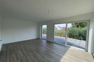 KfW55 Neubau Doppelhaushälfte in Burg bei Magdeburg mit Energieeffiezienz A+ – Die vollständige Adresse der Immobilie erhältst du vom Anbieter., 39288 Burg – Vorschaubild 2