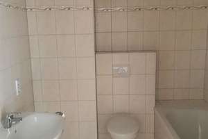 Charmante 3-Zimmer-Whg. mit Balkon ** – Wittenberger Straße 4, 9126 Bernsdorf, Chemnitz – Vorschaubild 3