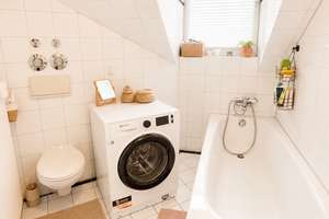 Frauenkirchenblick inklusive: Ruhige 2,5-Zimmer-Wohnung mit Aufzug, schöne EBK, Keller & TG-Option – Marienallee 2, 1099 Radeberger Vorstadt, Dresden – Vorschaubild 10
