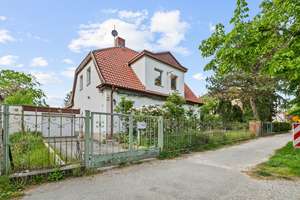 Charmantes Haus mit modernisierten Wohnbereichen und weiterem Ausbaupotenzial in Lankwitz – Die vollständige Adresse der Immobilie erhältst du vom Anbieter., 12249 Lankwitz, Berlin – Vorschaubild 17