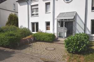 tolle Erdgeschoss-Gartenwohnung + Tiefgaragenplatz