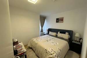 PROVISIONSFREI:helle 4-Zimmer-Wohnung mit Balkon, Kamin, Aufzug, Stellplatz & moderner Einbauküche   – Josef-Neuberger-Straße 48, 40625 Gerresheim, Düsseldorf – Vorschaubild 5